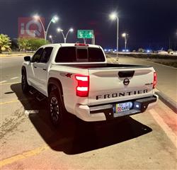 نيسان فرونتير